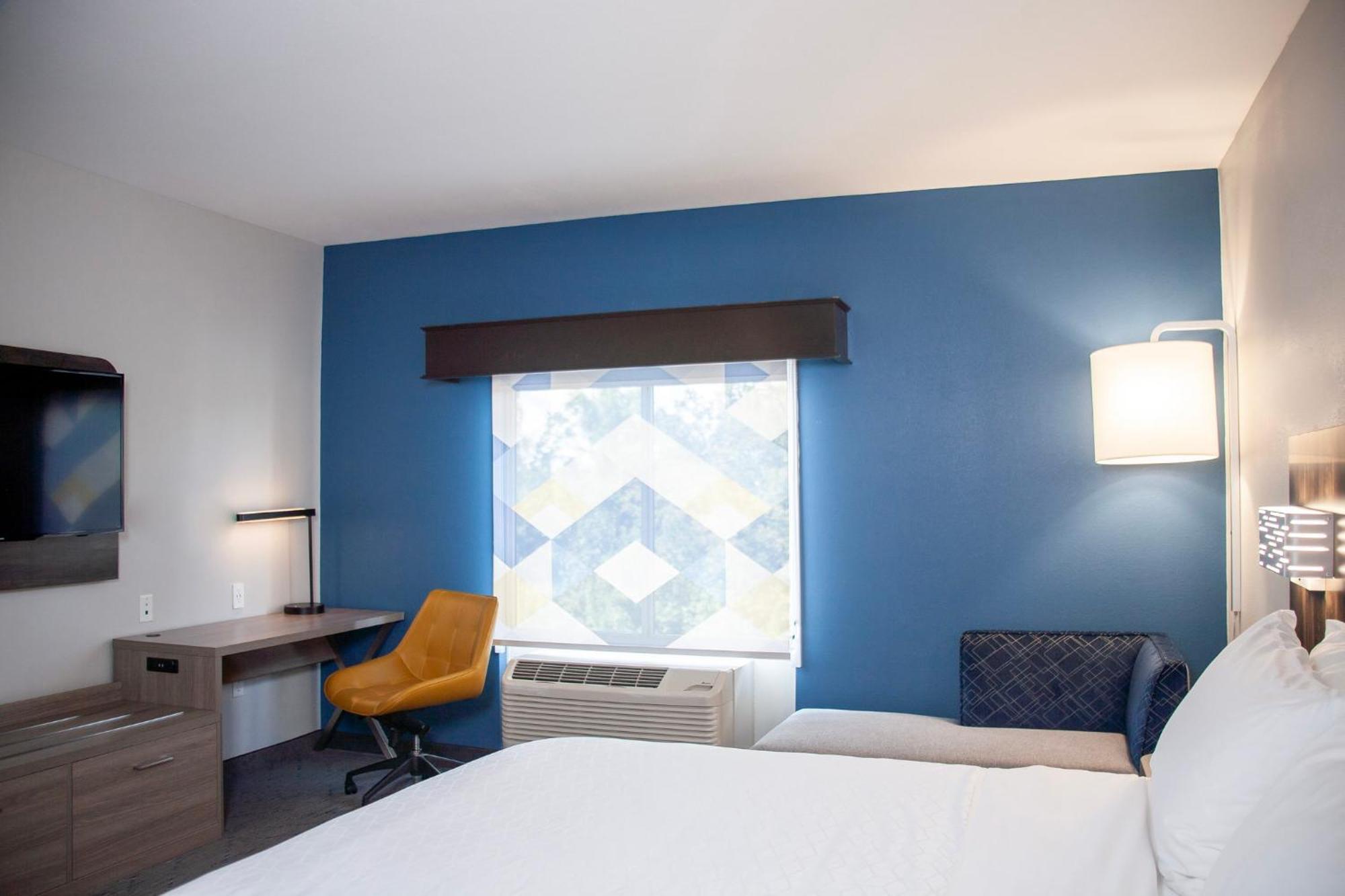 Holiday Inn Express & Suites Overland Park By Ihg Zewnętrze zdjęcie
