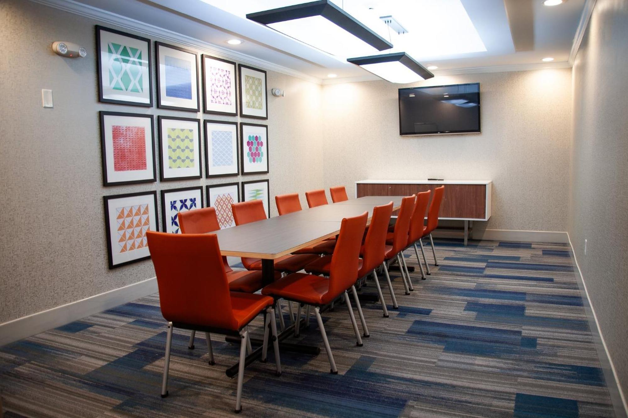 Holiday Inn Express & Suites Overland Park By Ihg Zewnętrze zdjęcie