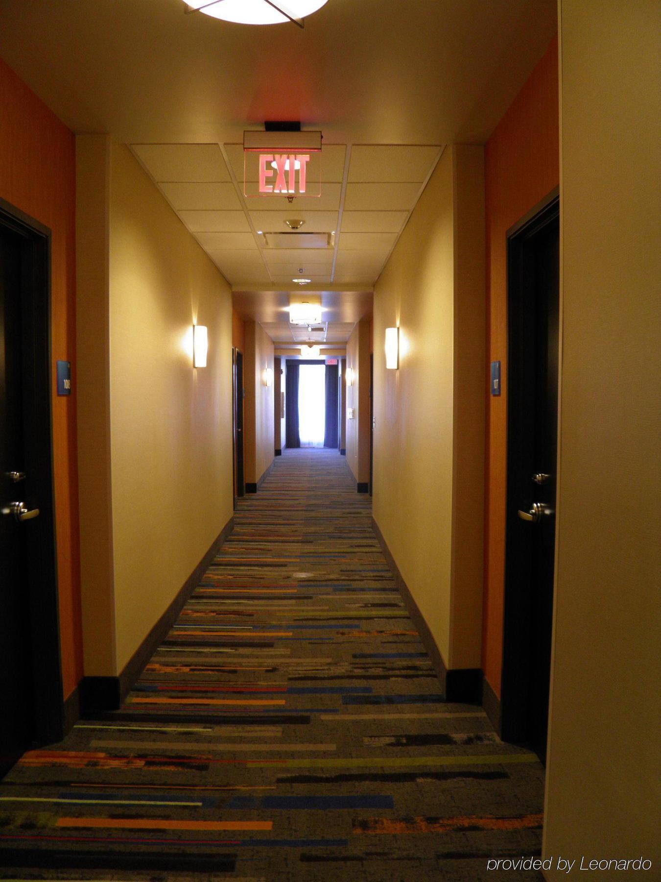 Holiday Inn Express & Suites Overland Park By Ihg Zewnętrze zdjęcie