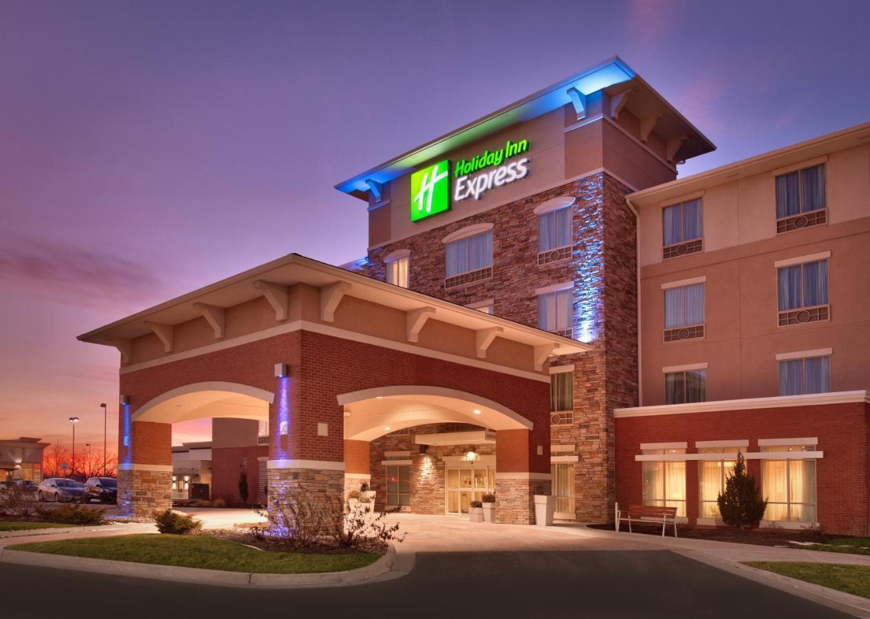 Holiday Inn Express & Suites Overland Park By Ihg Zewnętrze zdjęcie